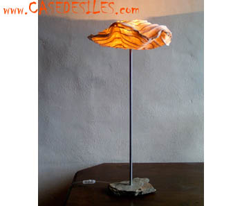 Lampe de chevet écologique design : Lampe chevet écologique design artisanal huître PP Lampe de chevet écologique design : Lampe chevet écologique design artisanal huître PP