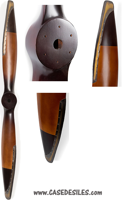 Hélice d'avion bois et métal finition vieillie miel AP187 Hélice d'avion bois et métal finition vieillie miel AP187