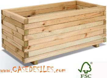 Jardinière en bois