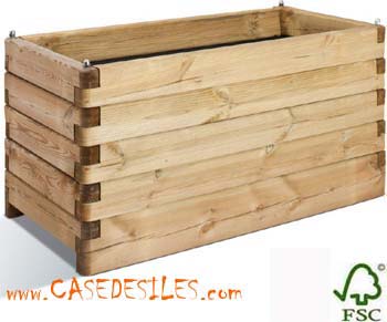 Jardinière en bois