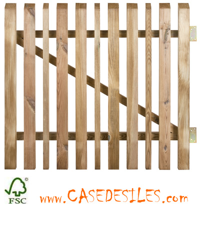 Barrière et Clôture Bois avec Portillons