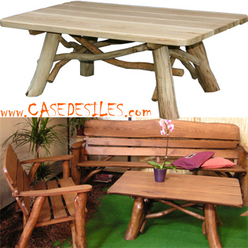 Table basse en bois massif